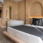Hotel Lucky Monkey Midi
