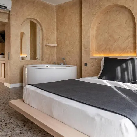 Hotel Lucky Monkey Midi