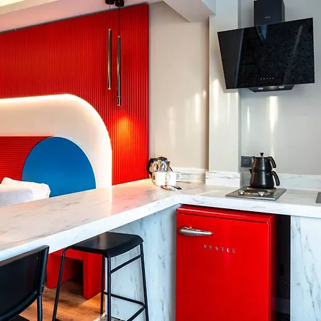 Lucky Monkey Midi Hotel Antalya