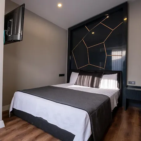 Lucky Monkey Midi * Antalya