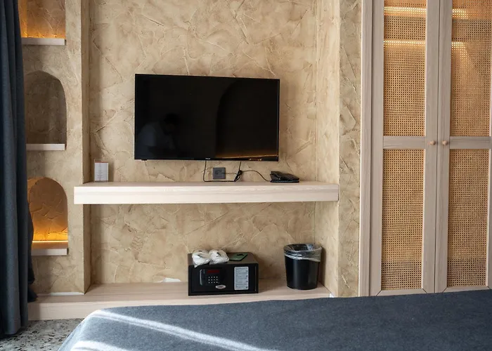 Lucky Monkey Midi Hotel Antalya