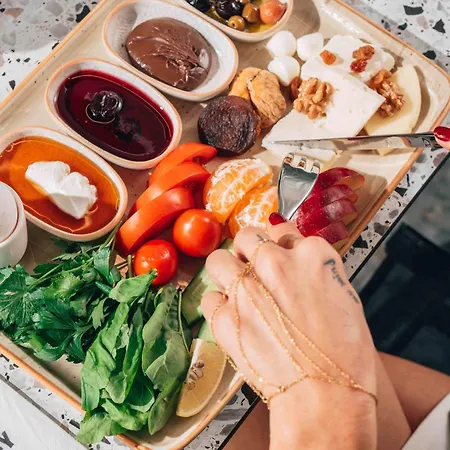 Lucky Monkey Midi ホテル *