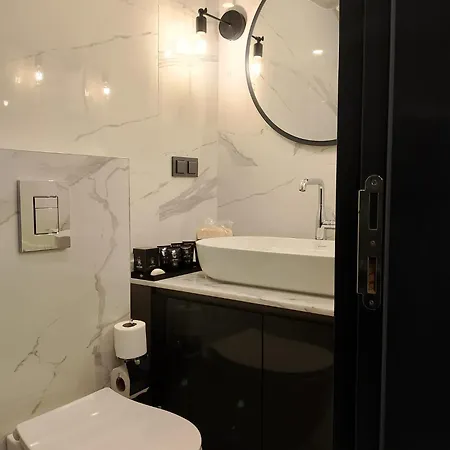 Lucky Monkey Midi * アンタルヤ